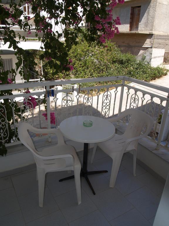 Roses Studios Kerpe Oda fotoğraf